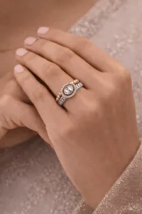 Vintage Oval Halo Rope Ring