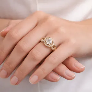 Regal Halo Chain Ring